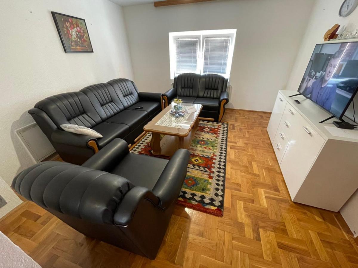 Apartman Green リヴノ エクステリア 写真